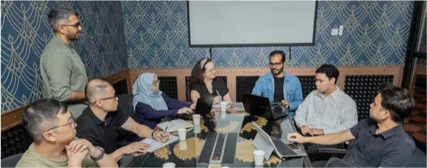 2Stallions senior marketing specialists