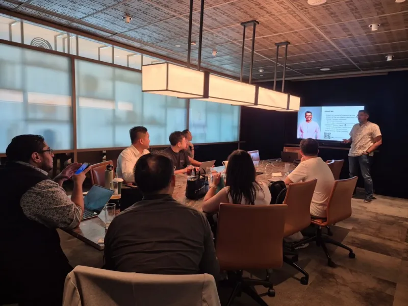 Dhawal Shah speaking at Plug & Play APAC